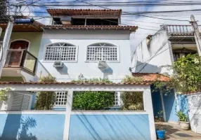 Foto 1 de Casa de Condomínio com 4 Quartos à venda, 189m² em Taquara, Rio de Janeiro