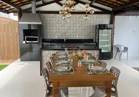 Foto 1 de Casa com 4 Quartos para alugar, 420m² em Guarajuba Monte Gordo, Camaçari