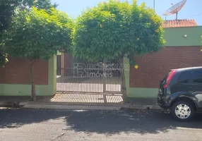 Foto 1 de Casa com 3 Quartos à venda, 221m² em Centro, Araraquara