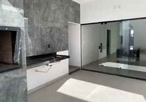 Foto 1 de Casa com 3 Quartos à venda, 155m² em Jardim Botânico, Uberlândia