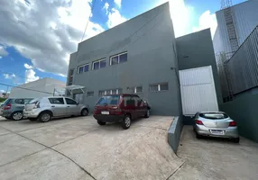 Foto 1 de Galpão/Depósito/Armazém para alugar, 680m² em Loteamento Industrial Veccon Zeta , Sumaré