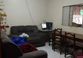 Foto 1 de Casa com 3 Quartos à venda, 90m² em Plataforma, Salvador