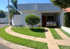 Foto 1 de Casa de Condomínio com 2 Quartos à venda, 110m² em Jardim Marialice, Araraquara