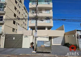 Foto 1 de Apartamento com 3 Quartos para alugar, 87m² em Jardim América, Goiânia
