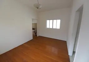 Foto 1 de Casa com 2 Quartos à venda, 80m² em Estuario, Santos