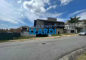 Foto 1 de Casa de Condomínio com 4 Quartos à venda, 400m² em Cidade Tambore, Santana de Parnaíba