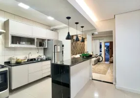 Foto 1 de Casa de Condomínio com 2 Quartos à venda, 150m² em Ribeirão do Lipa, Cuiabá