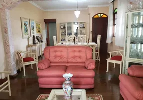 Foto 1 de Casa com 5 Quartos à venda, 380m² em Santa Amélia, Belo Horizonte