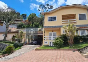 Foto 1 de Casa com 5 Quartos à venda, 360m² em Pimenteiras, Teresópolis