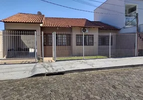 Foto 1 de Casa com 3 Quartos à venda, 368m² em Morada da Colina, Volta Redonda