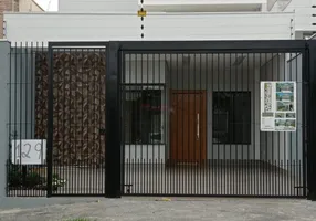 Foto 1 de Casa com 2 Quartos à venda, 105m² em Zona 01, Maringá