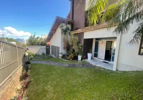 Foto 1 de Casa com 4 Quartos à venda, 315m² em Itaguaçu, Florianópolis