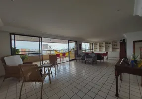 Foto 1 de Apartamento com 4 Quartos à venda, 262m² em Graças, Recife