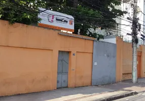 Foto 1 de Galpão/Depósito/Armazém com 2 Quartos para venda ou aluguel, 600m² em Engenho De Dentro, Rio de Janeiro