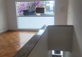 Foto 1 de Casa com 2 Quartos para alugar, 90m² em Vila Hamburguesa, São Paulo