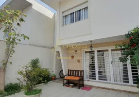 Foto 1 de Casa com 3 Quartos à venda, 160m² em Vila Cordeiro, São Paulo