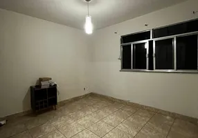 Foto 1 de Apartamento com 2 Quartos à venda, 50m² em Padre Miguel, Rio de Janeiro