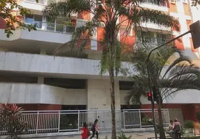 Foto 1 de Apartamento com 3 Quartos para alugar, 98m² em Leblon, Rio de Janeiro