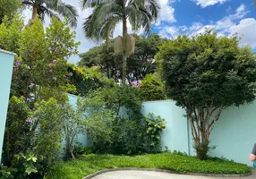 Foto 1 de Sobrado com 4 Quartos à venda, 450m² em Jardim dos Estados, São Paulo