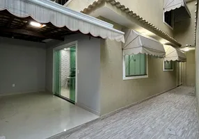 Foto 1 de Casa com 2 Quartos à venda, 135m² em  Vila Valqueire, Rio de Janeiro