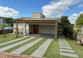 Foto 1 de Casa de Condomínio com 3 Quartos à venda, 220m² em Chacara Uniao, Rio das Pedras