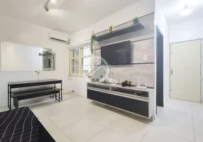 Foto 1 de Apartamento com 1 Quarto à venda, 47m² em Centro Histórico, Porto Alegre