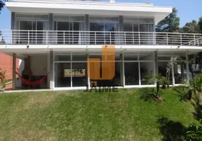 Foto 1 de Sobrado com 4 Quartos à venda, 350m² em Centro, Mairiporã