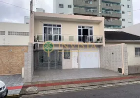 Foto 1 de Casa com 3 Quartos à venda, 220m² em Estreito, Florianópolis