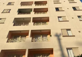 Foto 1 de Apartamento com 2 Quartos à venda, 56m² em Vila Pita, São Paulo