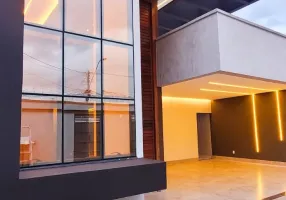 Foto 1 de Casa com 4 Quartos à venda, 216m² em Moinho dos Ventos, Goiânia