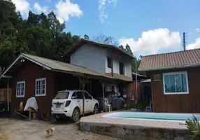 Foto 1 de Casa com 4 Quartos à venda, 150m² em Rio do Meio, Camboriú