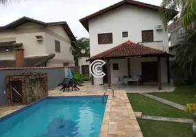Foto 1 de Casa de Condomínio com 3 Quartos à venda, 220m² em Balneário Praia do Pernambuco, Guarujá