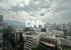 Foto 1 de Apartamento com 4 Quartos à venda, 160m² em Leblon, Rio de Janeiro