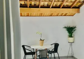 Foto 1 de Casa de Condomínio com 3 Quartos à venda, 122m² em Vila Oliveira, Mogi das Cruzes