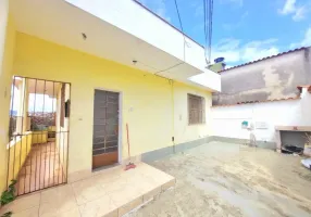 Foto 1 de Casa com 2 Quartos para alugar, 115m² em Cachoeirinha, Belo Horizonte