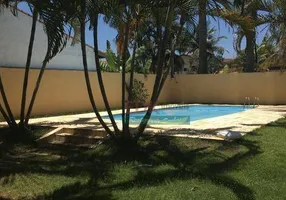 Foto 1 de Casa com 4 Quartos à venda, 500m² em Jardim Britânia, Caraguatatuba