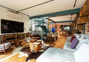 Foto 1 de Casa com 2 Quartos à venda, 203m² em Vila Madalena, São Paulo