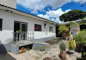 Foto 1 de Casa com 4 Quartos à venda, 304m² em São João Batista, Belo Horizonte