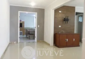 Foto 1 de Casa com 3 Quartos para alugar, 130m² em Bacacheri, Curitiba