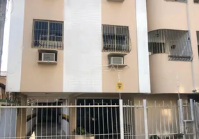 Foto 1 de Apartamento com 2 Quartos à venda, 55m² em Flamboyant, Campos dos Goytacazes