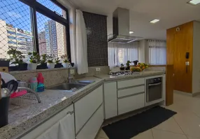 Foto 1 de Apartamento com 3 Quartos à venda, 185m² em Gleba Fazenda Palhano, Londrina