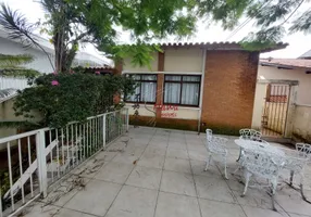 Foto 1 de Casa com 3 Quartos para venda ou aluguel, 137m² em Parque São Domingos, São Paulo