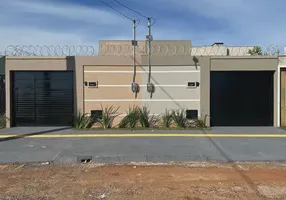 Foto 1 de Casa com 2 Quartos à venda, 77m² em Residencial Santa Fe I, Goiânia