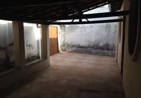 Foto 1 de Casa com 3 Quartos para alugar, 120m² em Santa Amélia, Belo Horizonte