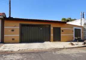 Foto 1 de Casa com 2 Quartos à venda, 158m² em Parque Residencial Cândido Portinari, Ribeirão Preto