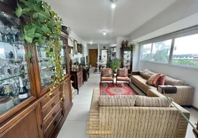 Foto 1 de Apartamento com 3 Quartos à venda, 118m² em Centro, Torres