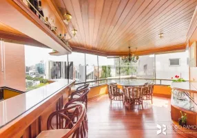 Foto 1 de Apartamento com 4 Quartos à venda, 298m² em Rio Branco, Porto Alegre