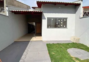 Foto 1 de Casa com 3 Quartos à venda, 130m² em Marivan, Aracaju