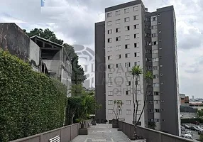 Foto 1 de Apartamento com 2 Quartos para alugar, 60m² em Jardim Maristela , São Paulo