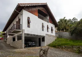 Foto 1 de Casa com 4 Quartos à venda, 150m² em Cônego, Nova Friburgo